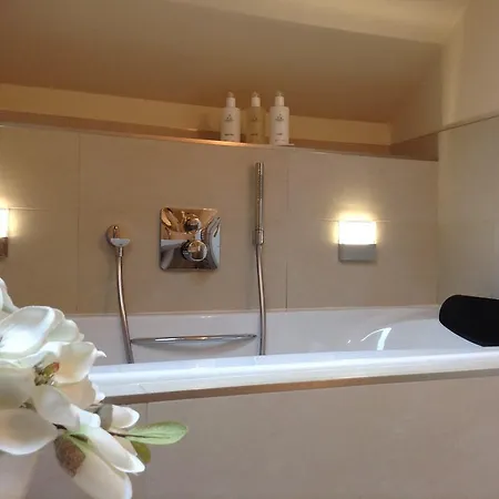 Ditton Bed & Breakfast